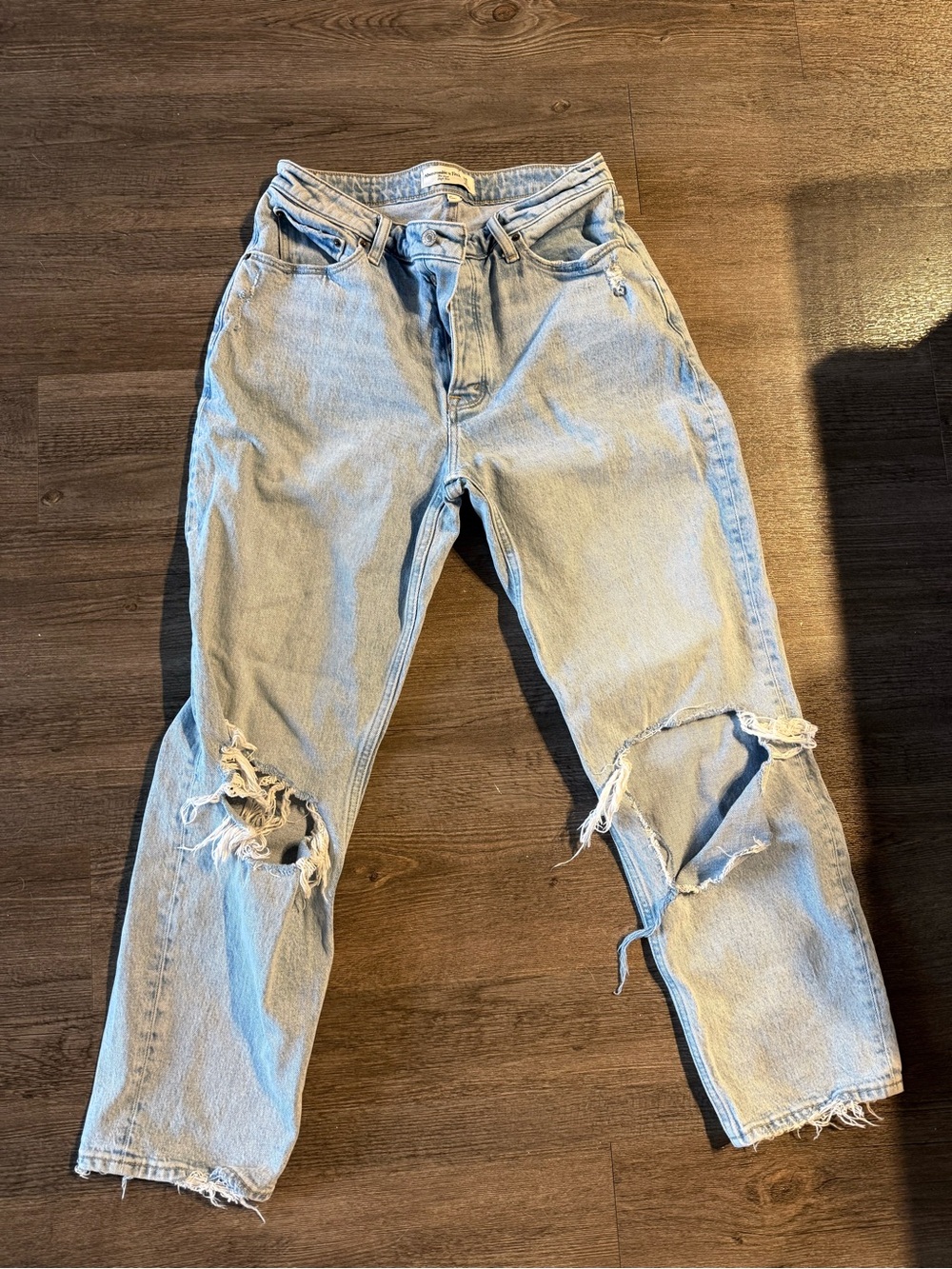 Abercrombie & Fitch Curve Love High Rise Dad Jean in size 8/29